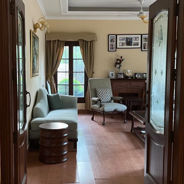 Waldo side table real 1